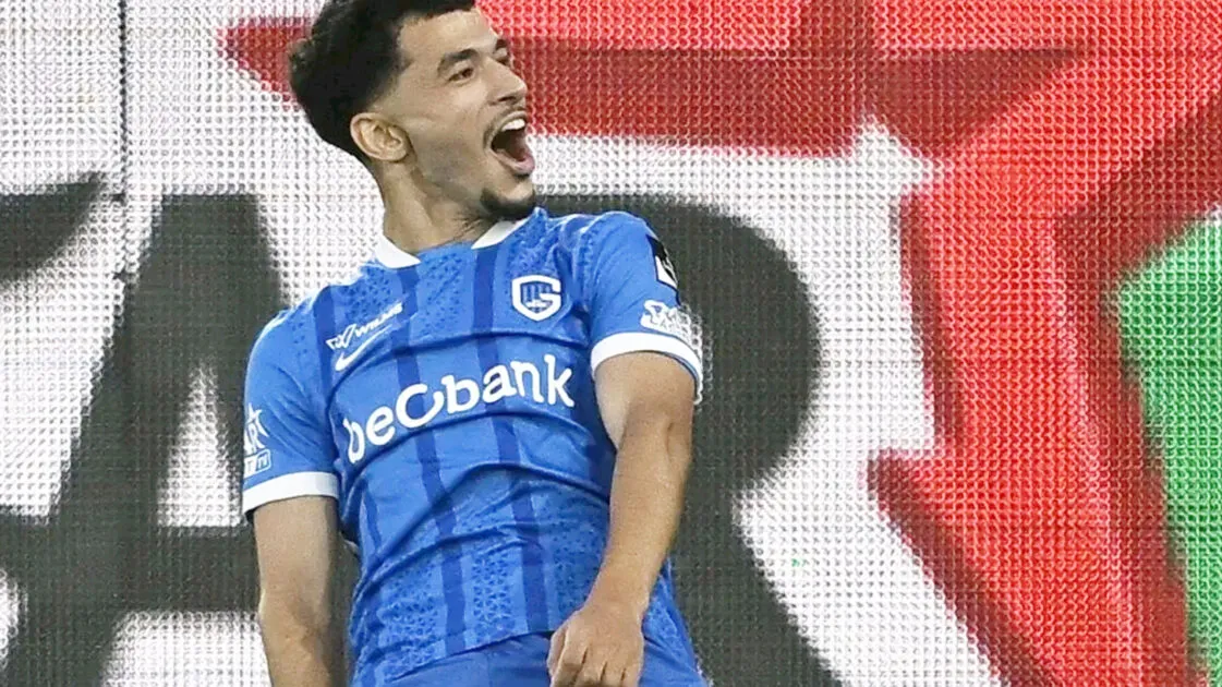 زكرياء الواحدي ثالث خيارات نيوكاسل يونايتد الانجليزي