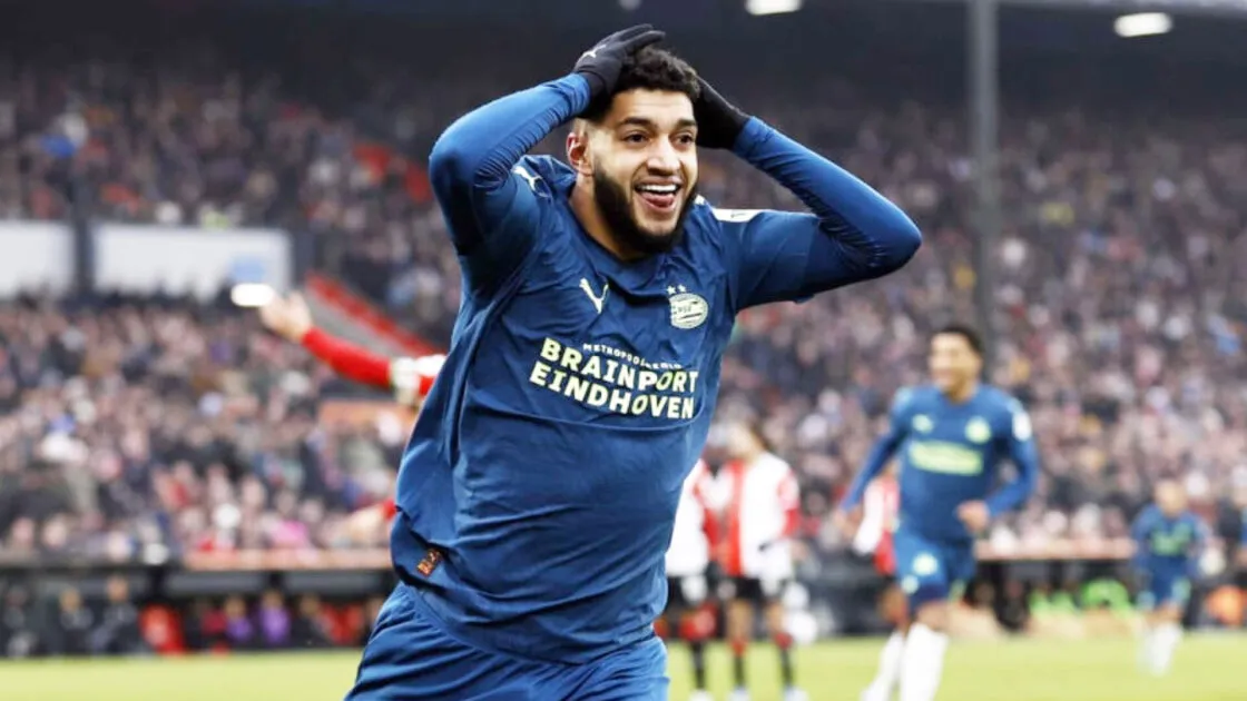 إسماعيل الصيباري يستعد لخلافة جمال موسيالا.