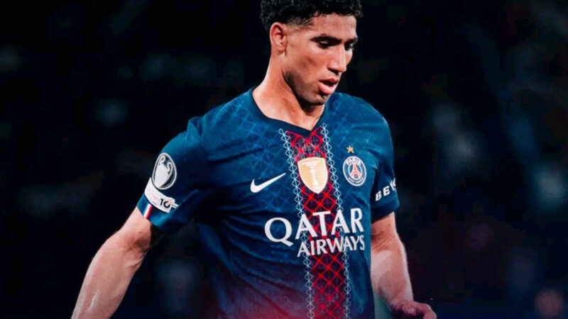 أشرف حكيمي خارج قائمة المرشحين لجائزة مارك-فيفيان فوي 2026