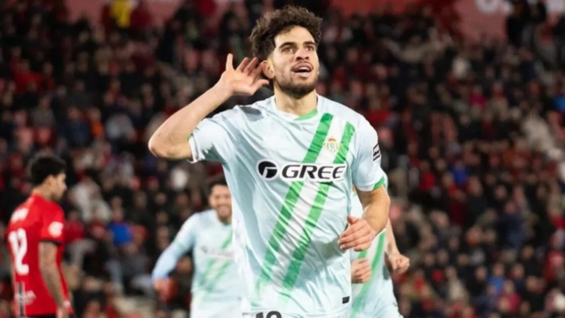 عبد الصمد الزلزولي أحد أهداف برشلونة الإسباني في الميركاتو الصيفي