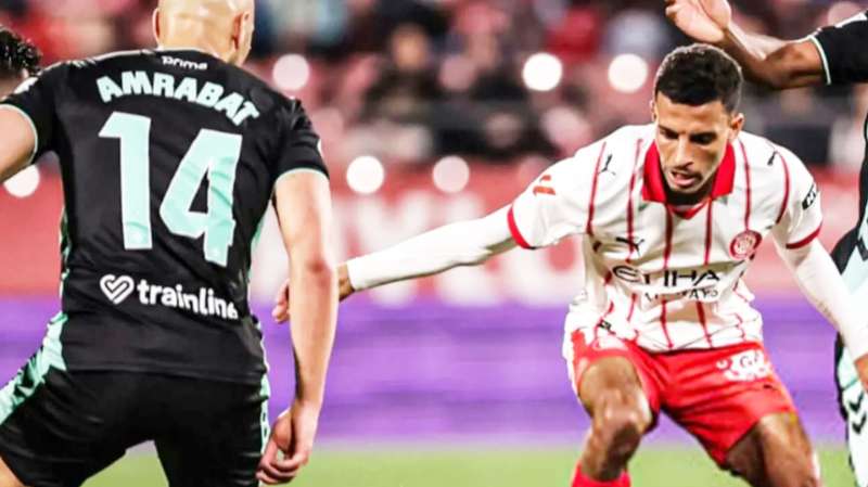 مانشستر ستي يسعى لتكسير عقد عز الدين أوناحي