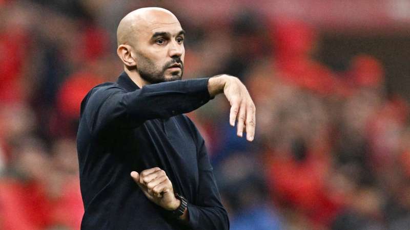 وليد الركراكي يقترب من قيادة فريق فرنسي كبير