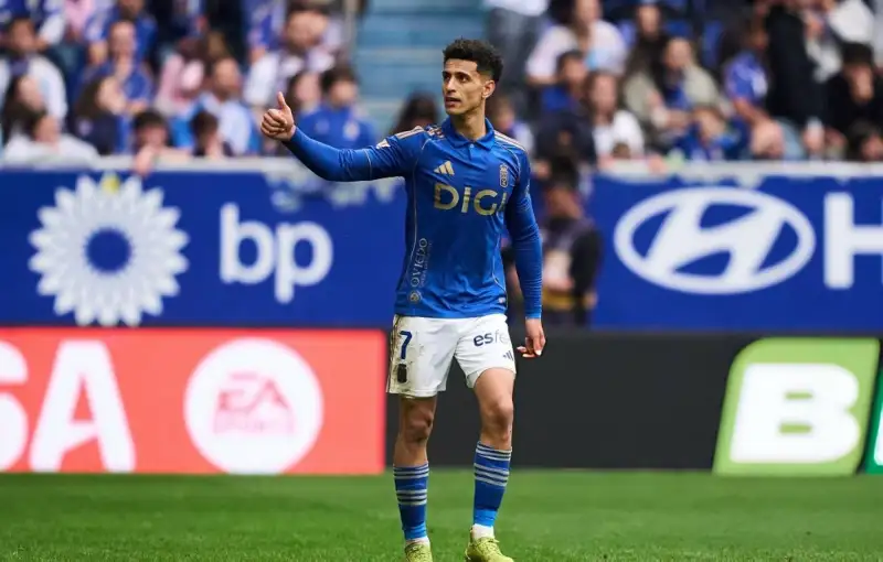 إلياس شعيرة يحسم في الانتقال إلى الدوري السعودي