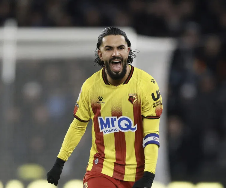 عمران لوزا يتصدر النقاش بسبب المنتخب المغربي