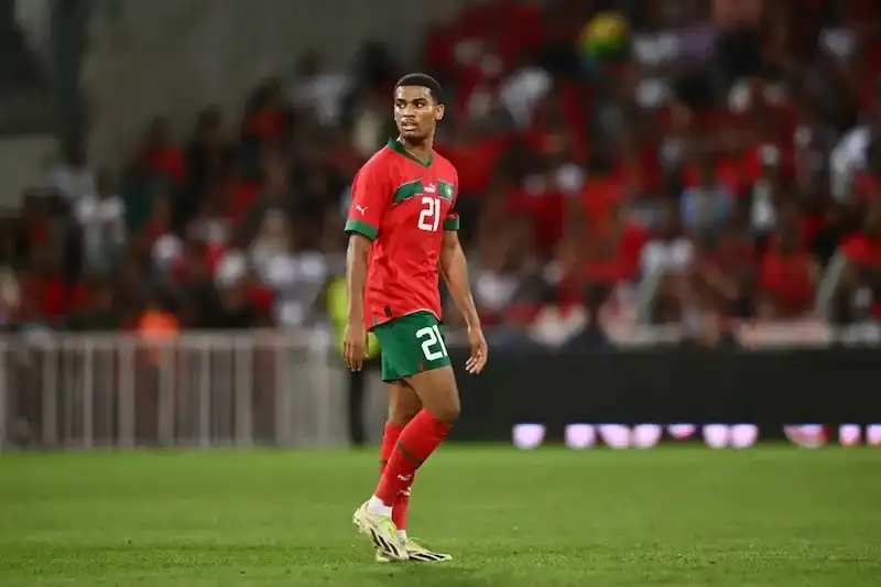 أمين عدلي مهدد بالغياب عن المونديال بسبب وضعه مع بورنموث