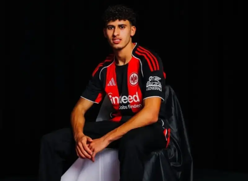 محمد وهبي ينصف اللاعب أيوب الميموني