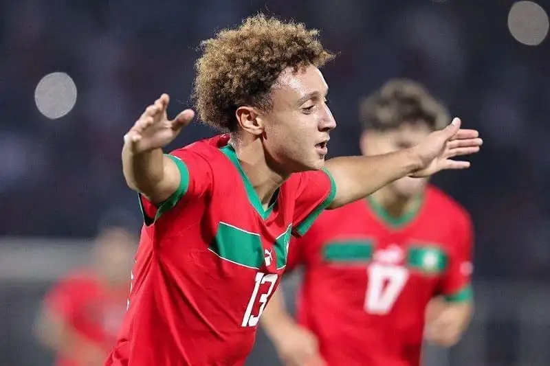 إلياس بن صغير.. موهبة مغربية في مفترق طرق بعد موسم صعب