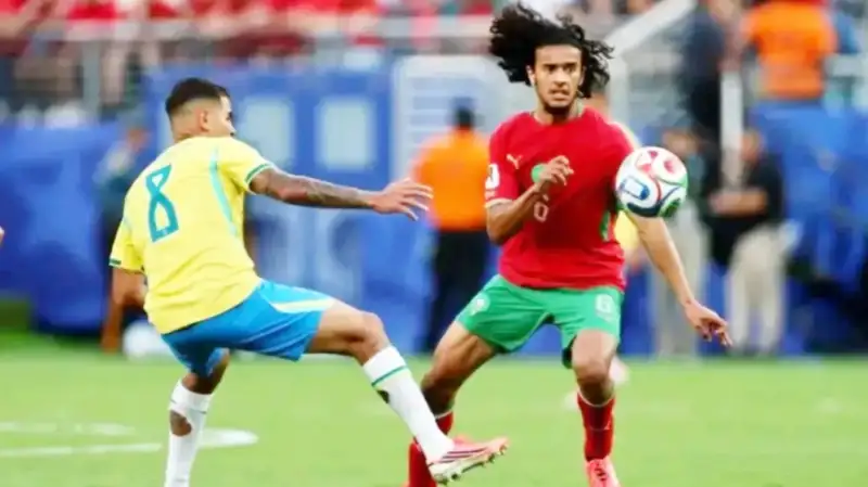 أيوب بوعادي يثير الجدل من جديد في فرنسا