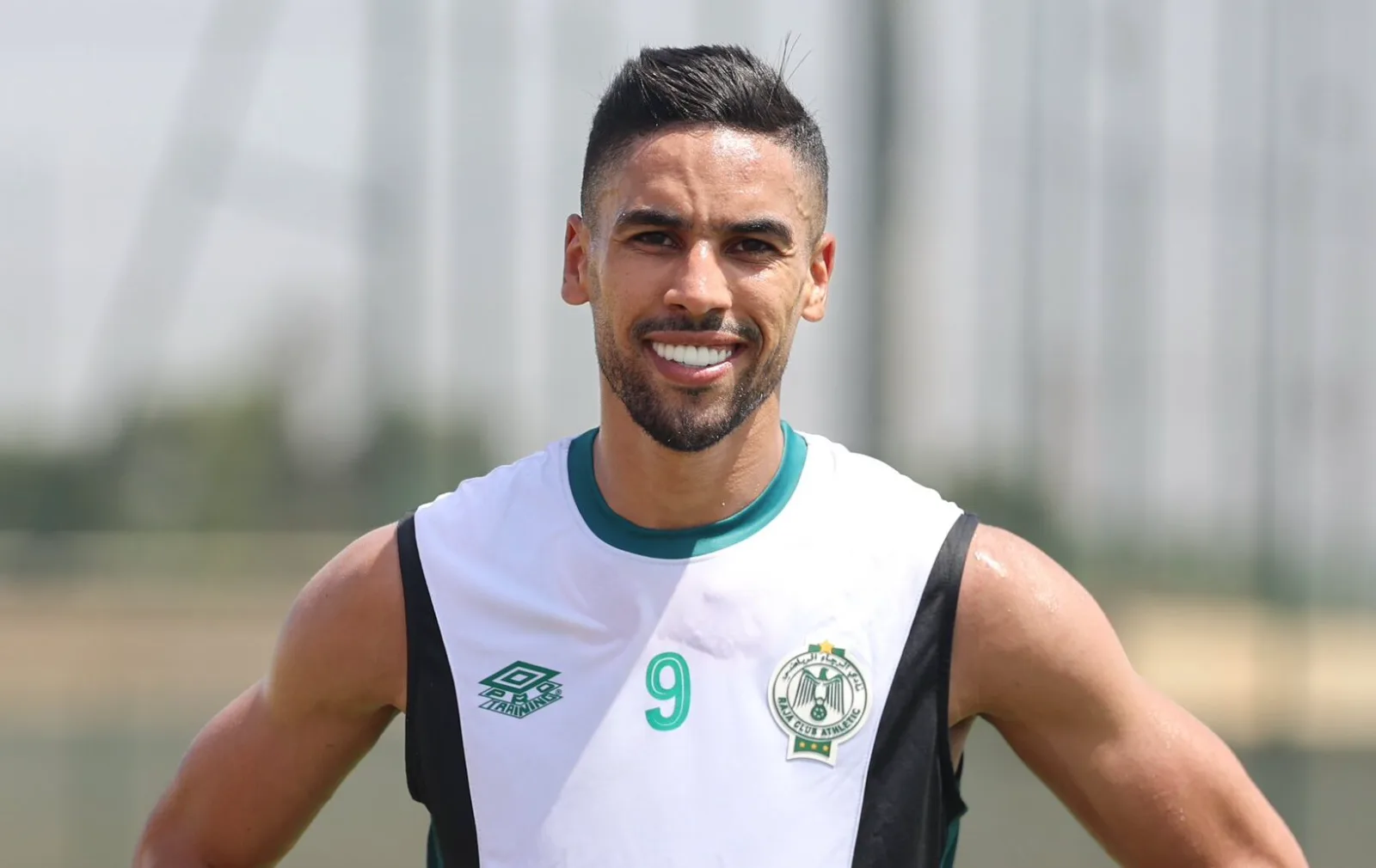 الرجاء الرياضي يحدد قائمة المغادرين وإسماعيل خافي أبرز الأسماء