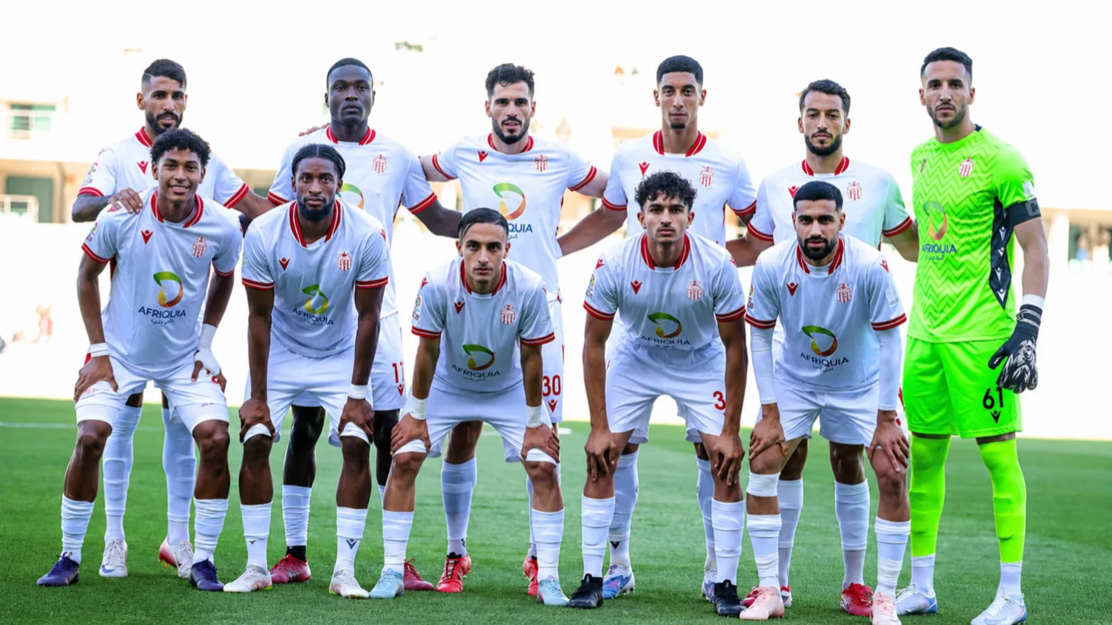 حسنية أكادير يتوصل لاتفاق شفهي مع الحارس الجزائري غايا مرباح