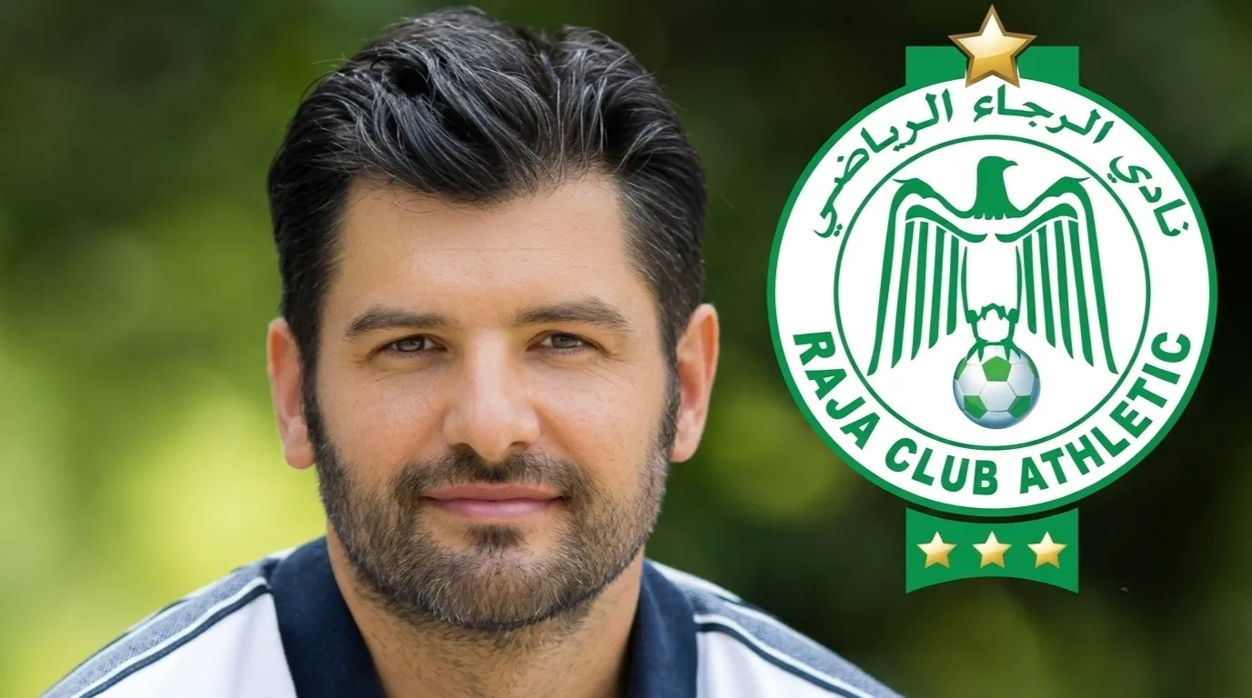 الرجاء الرياضي يعلن انفصاله بالتراضي عن مديره الرياضي سيباستيان سوماكال