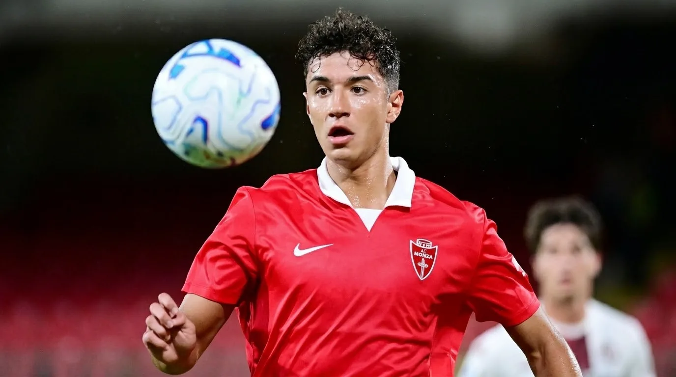 لاعب مونزا آدم باكون يفضل المغرب على إيطاليا وبولندا
