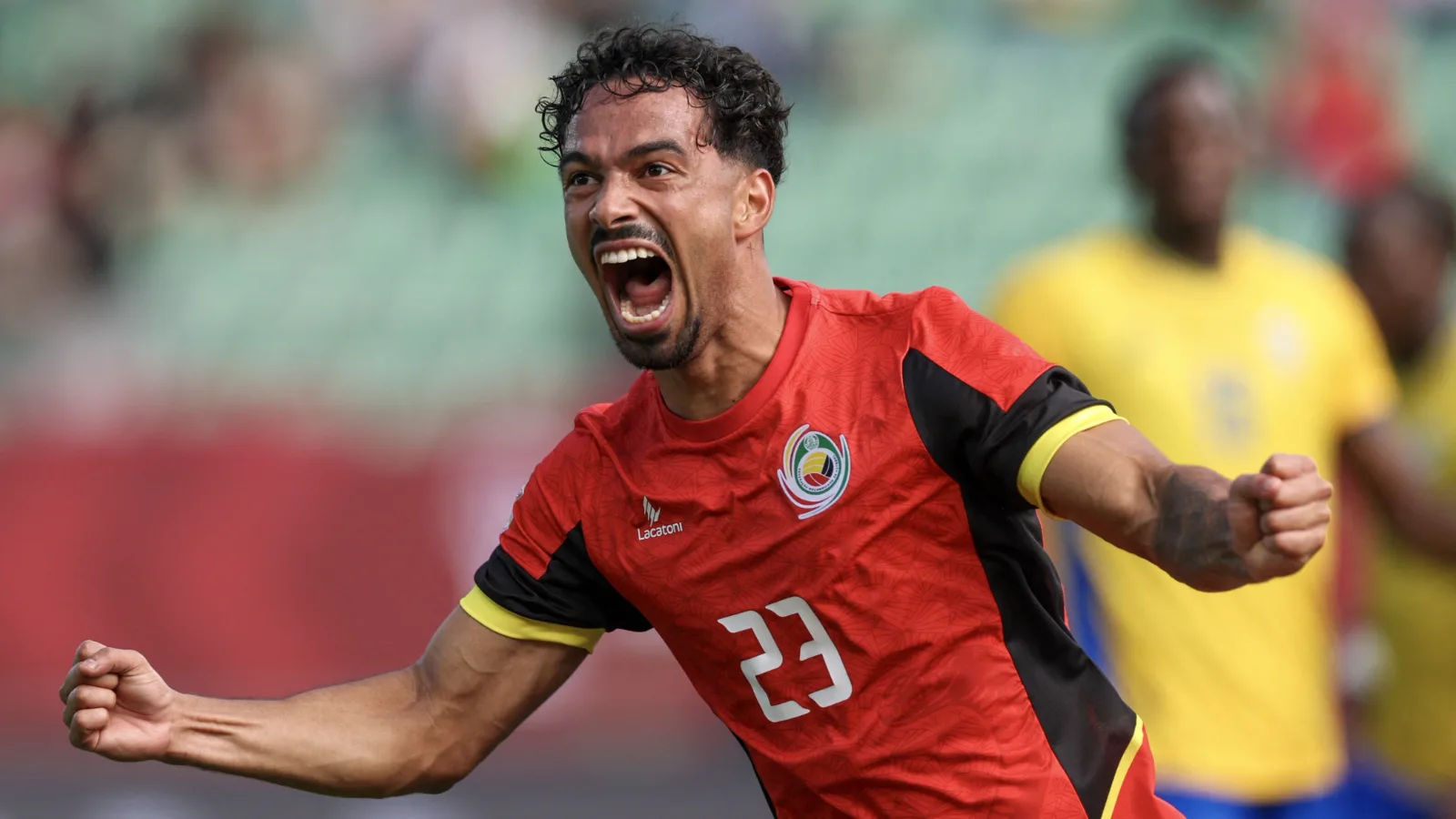المغرب الفاسي يقترب من حسم صفقة الدولي الموزمبيقي ديوغو كاليلا