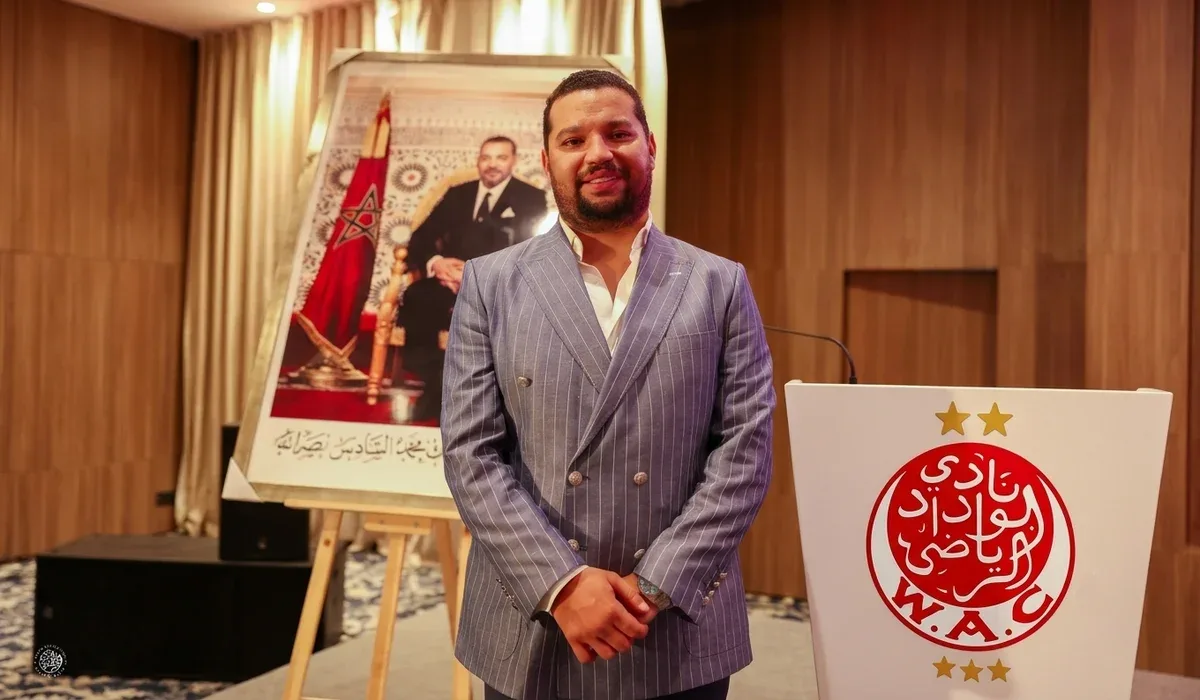 لقجع يتدخل.. اجتماع حاسم لبحث أزمة الوداد وسبل خروج أيت منا