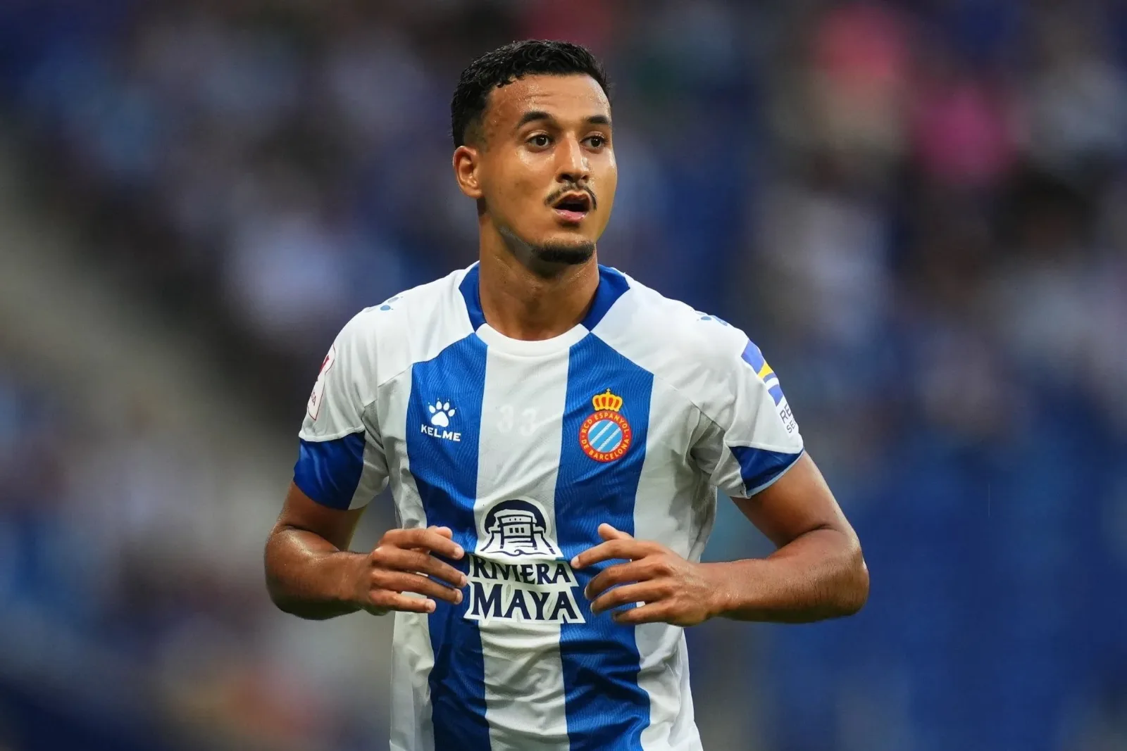 عمر الهلالي يعود لحسابات وهبي والمنافسة تشتد في المنتخب