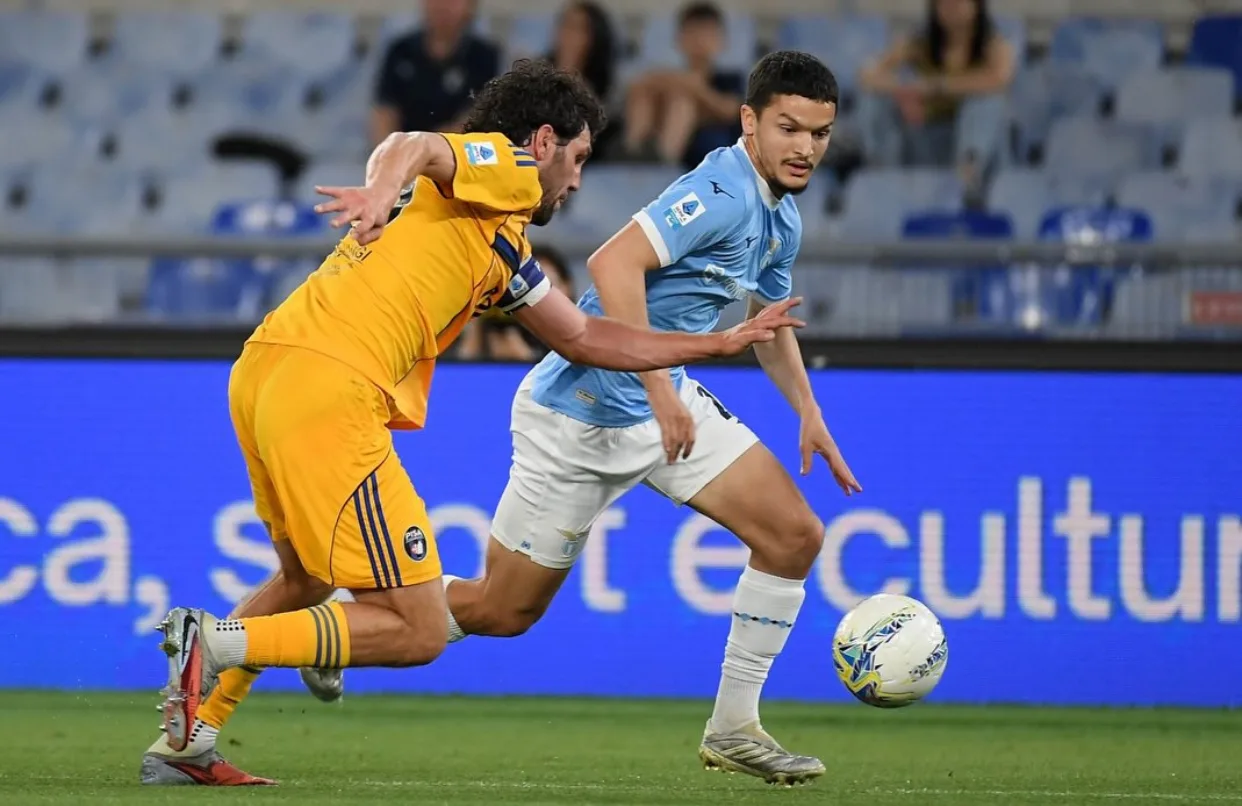 غاتوزو يكشف كواليس مثيرة: لاعب مغربي أغمي عليه 3 مرات في التداريب