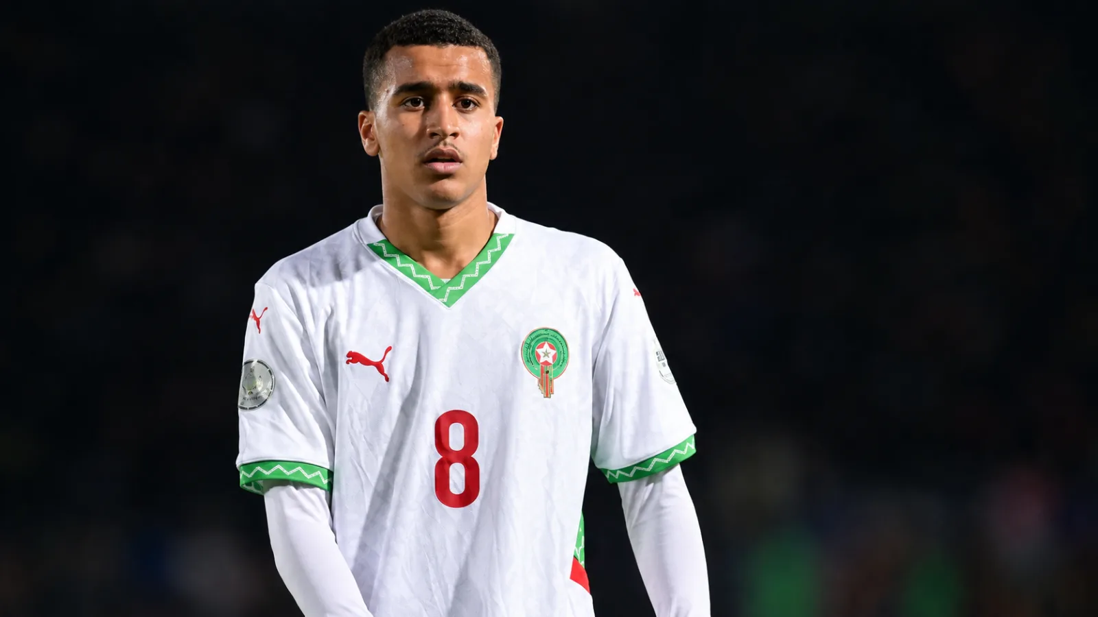 ليكيب تصفه بـ’جوهرة المغرب الجديدة’.. عبد الله وزان يخطف الأضواء في فرنسا