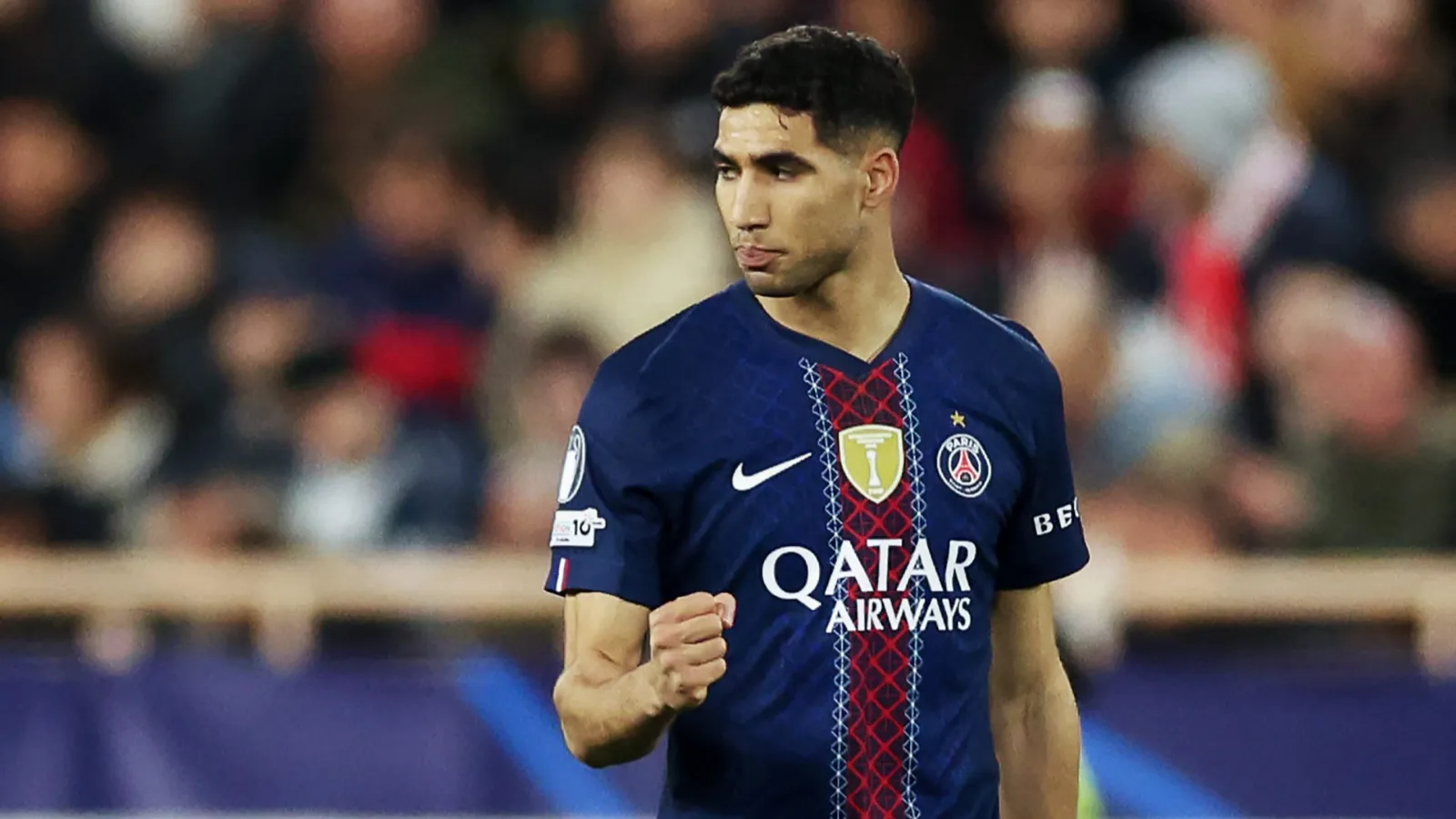 باريس سان جيرمان يرفض عرضا “فلكيا” من الهلال السعودي لضم أشرف حكيمي